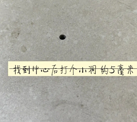 莱州瓷砖空鼓维修公司专业解答在瓷砖铺贴过程中，如果砂料搅拌不均匀，将会带来以下问题